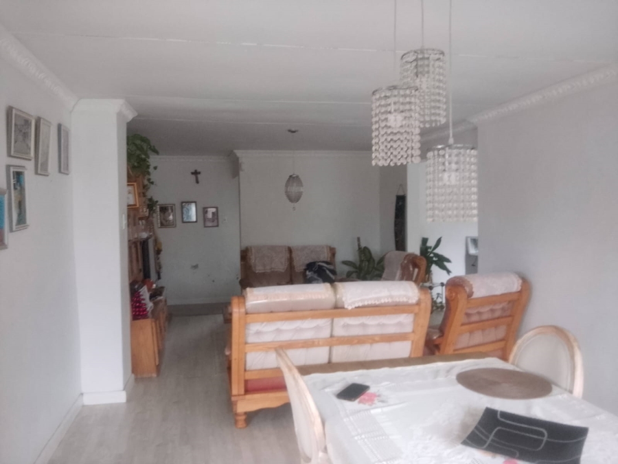 3 Bedroom Property for Sale in Sherwood Eastern Cape